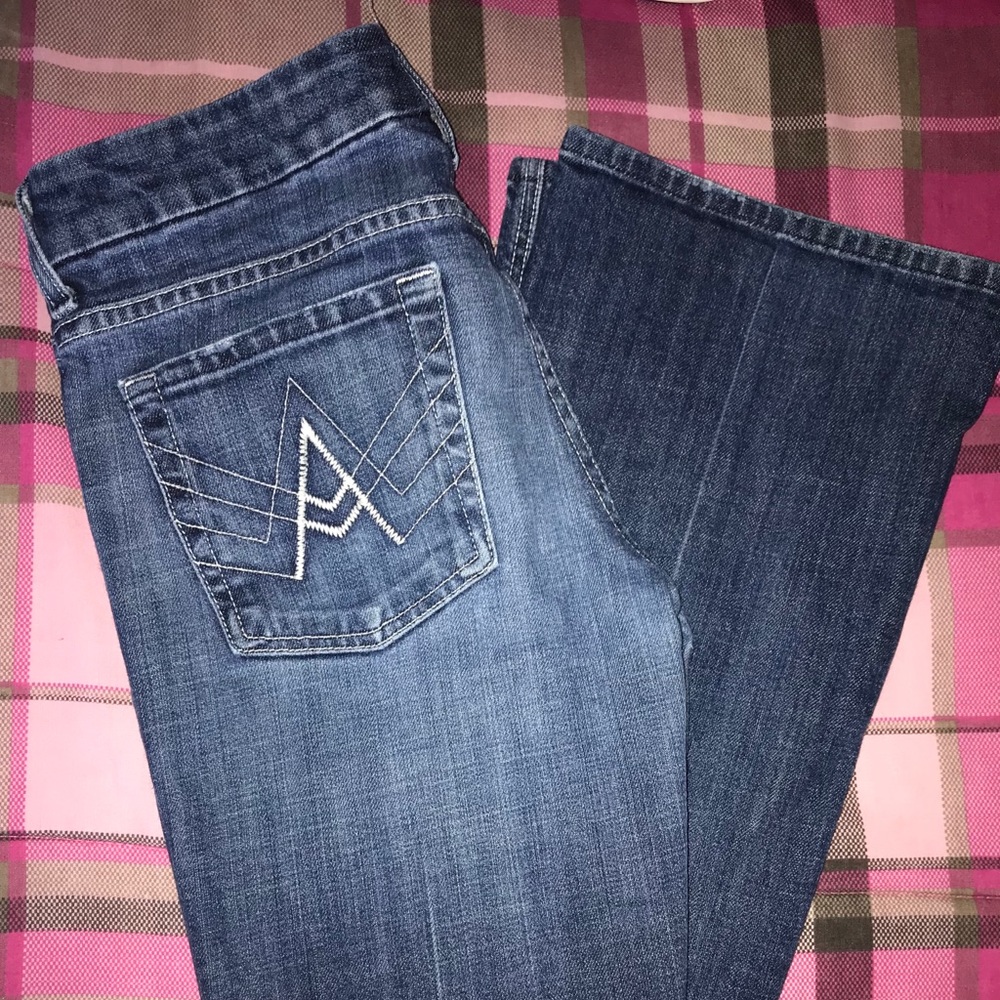 7 FAM “A Pocket” jeans
